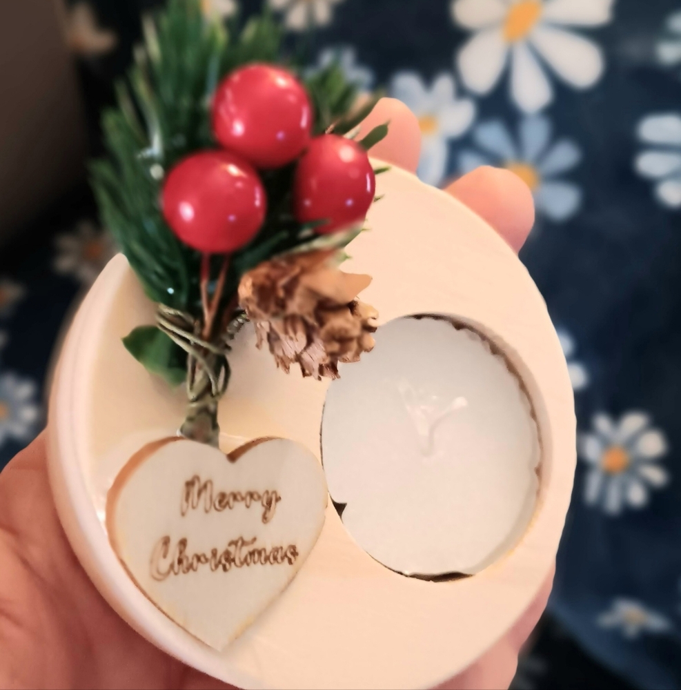 24 Christmas Candles